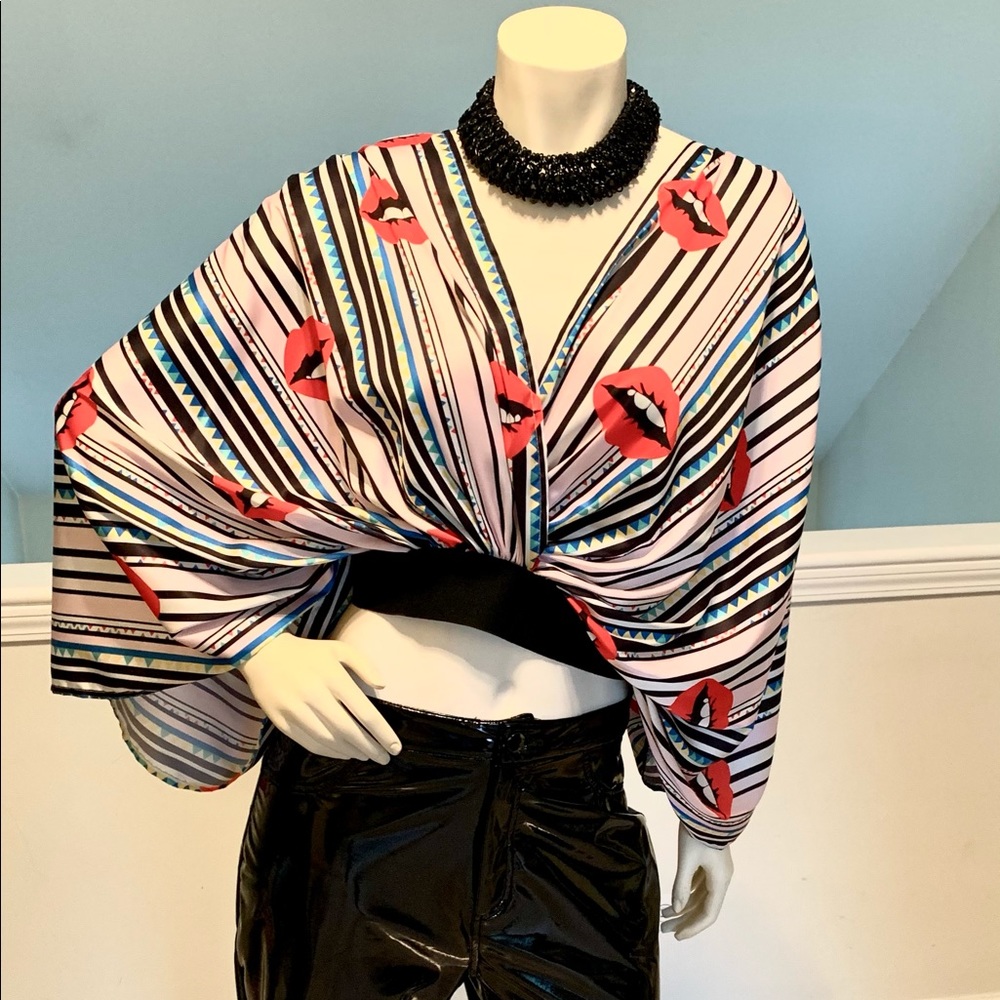 ✅ SOLD✅✅AKIRA SEXY OUTFIT🔥🔥